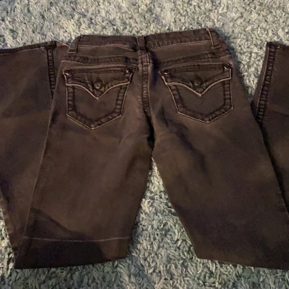 Jeans - Picture 3 of 4